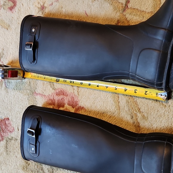 HUNTER Original tall rain boot. Size 8. Black - Picture 11 of 11